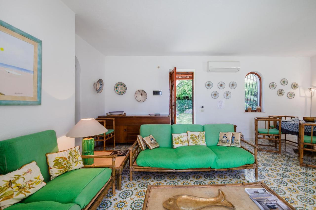 Villetta Con Giardino Esclusivo Di 1000 Mq, Piscina, Tennis, Calcio, Bocce Forio  ภายนอก รูปภาพ