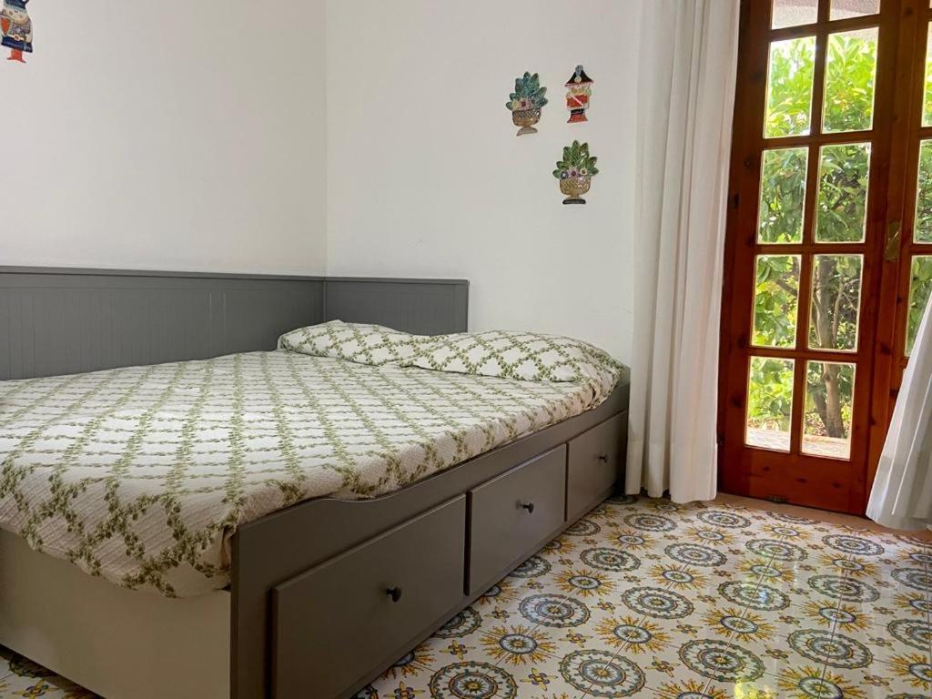 Villetta Con Giardino Esclusivo Di 1000 Mq, Piscina, Tennis, Calcio, Bocce Forio  ภายนอก รูปภาพ