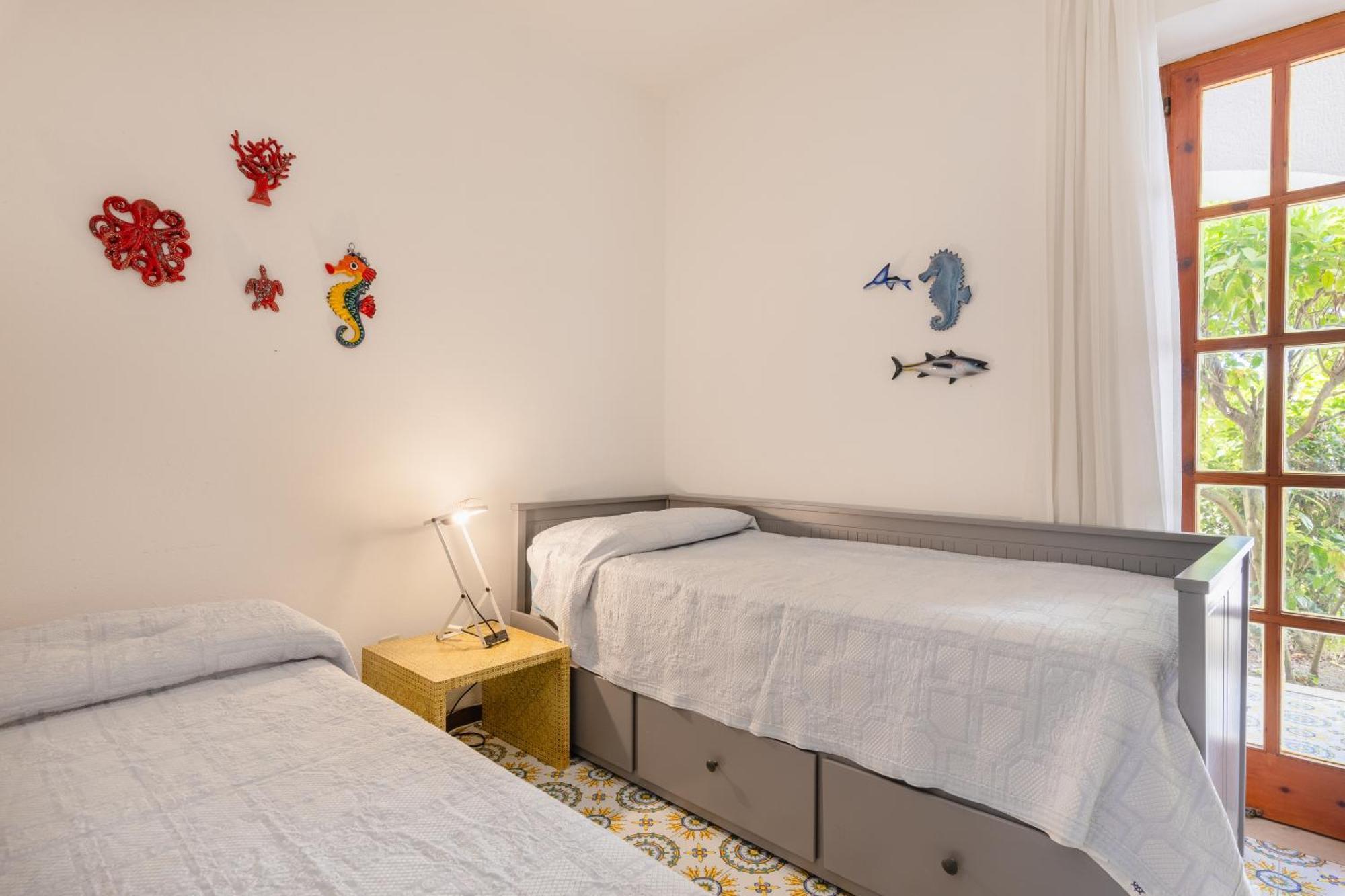 Villetta Con Giardino Esclusivo Di 1000 Mq, Piscina, Tennis, Calcio, Bocce Forio  ภายนอก รูปภาพ