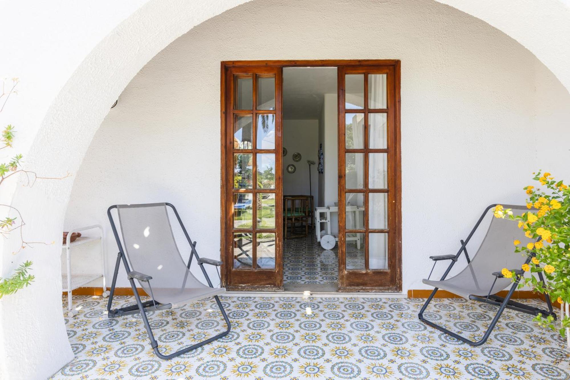 Villetta Con Giardino Esclusivo Di 1000 Mq, Piscina, Tennis, Calcio, Bocce Forio  ภายนอก รูปภาพ